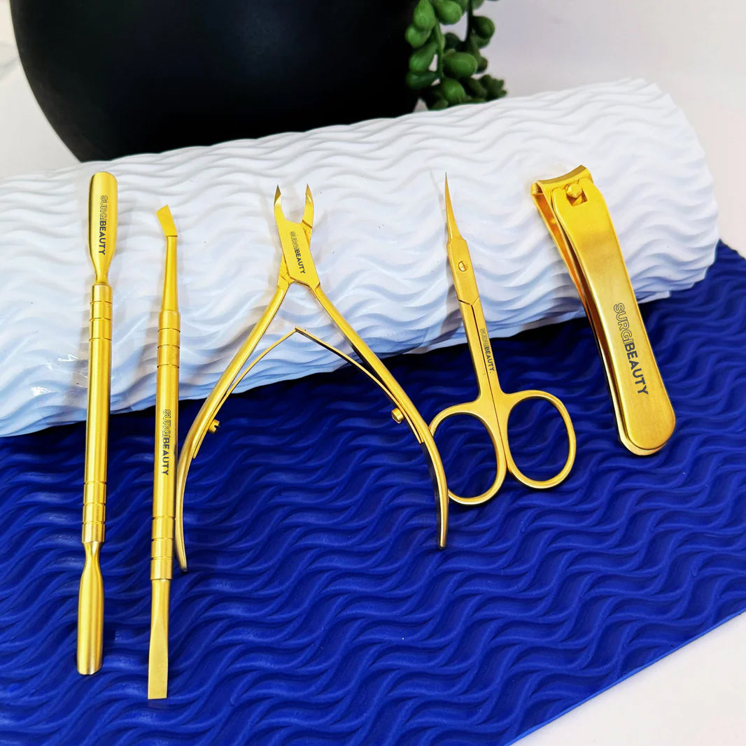 SURGI BEAUTY Professional 5-Piece Manicure Kit Gold, Manicure & Pedicure Kit, Salon Tool, Grooming Tool, Cutical Pusher, Cutical Pusher, Brazil Canada Chile Europe France Germany Mexico Middle East North America Paris South Africa United Kingdom USA Spain